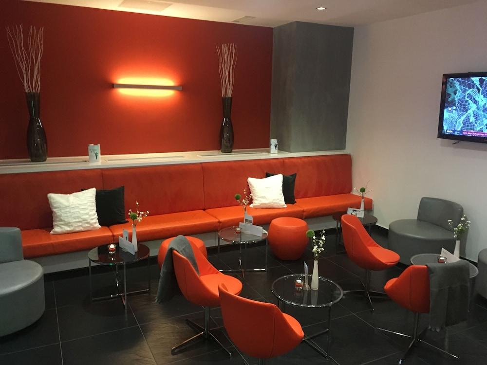Hotel Wyndham Garden Centre Koenigsallee Düsseldorf
